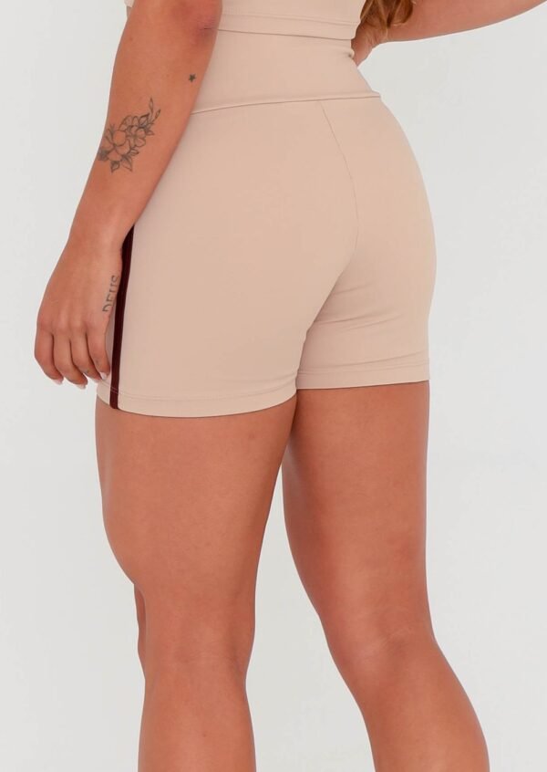 cap2-short-cor-ivory-costas