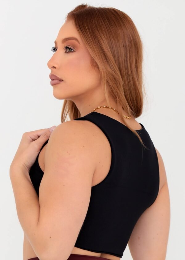 f4-top-cor-preto-costas